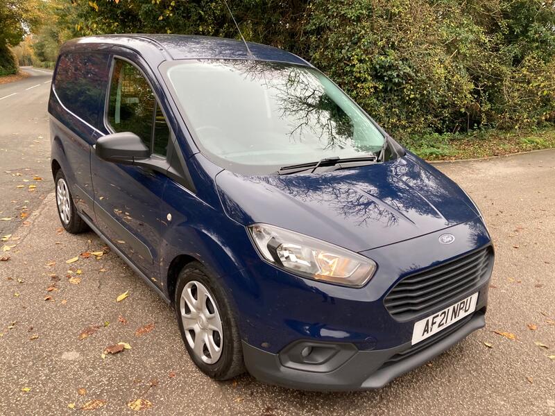 FORD TRANSIT COURIER
