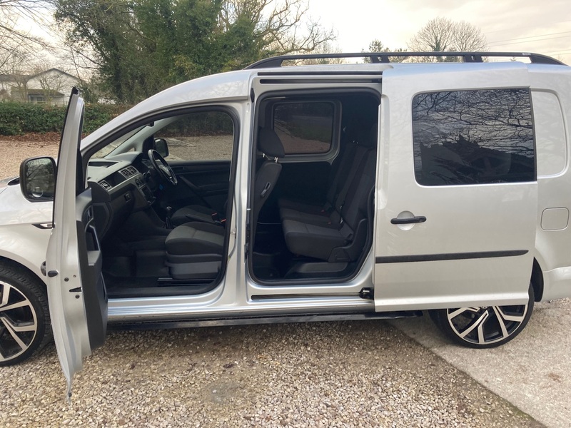 VOLKSWAGEN CADDY MAXI