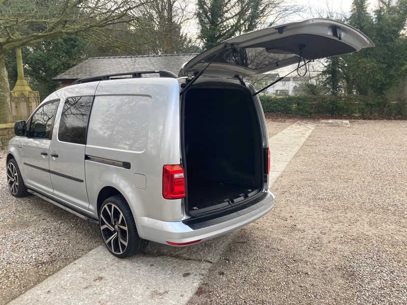 VOLKSWAGEN CADDY MAXI