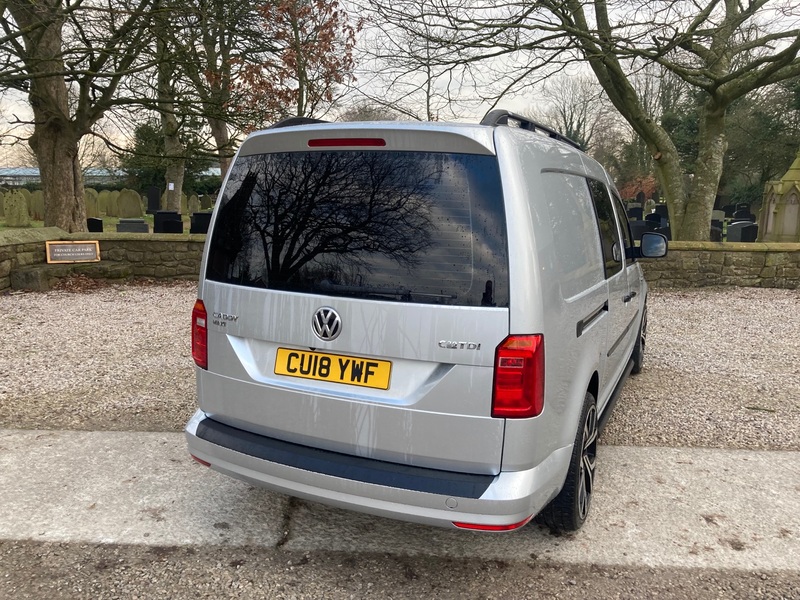 VOLKSWAGEN CADDY MAXI