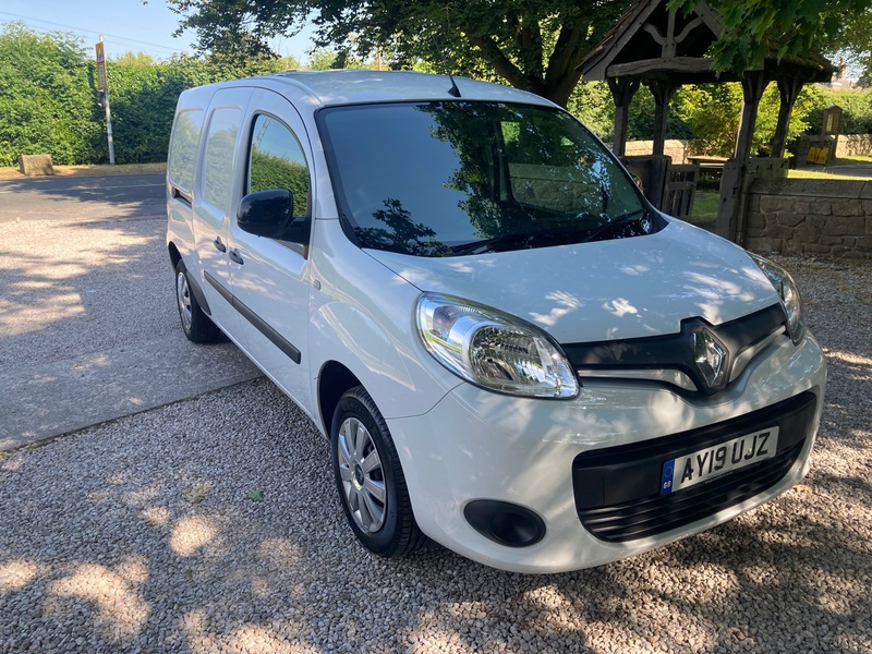 RENAULT KANGOO MAXI