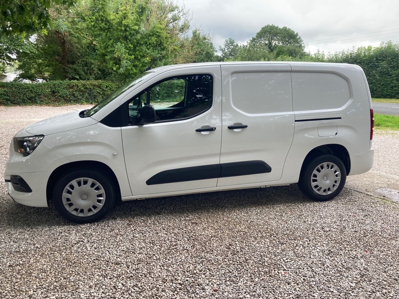 VAUXHALL COMBO