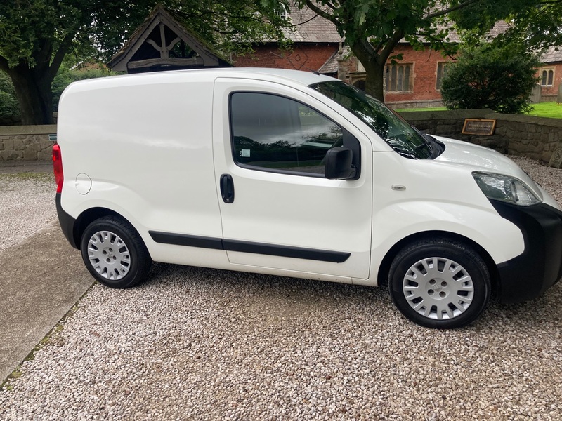 PEUGEOT BIPPER